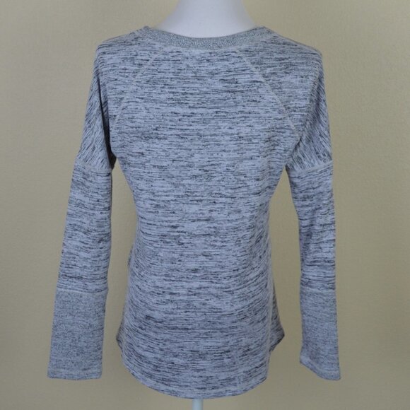 Athleta Blissful Sharkbite Top - Picture 3 of 8